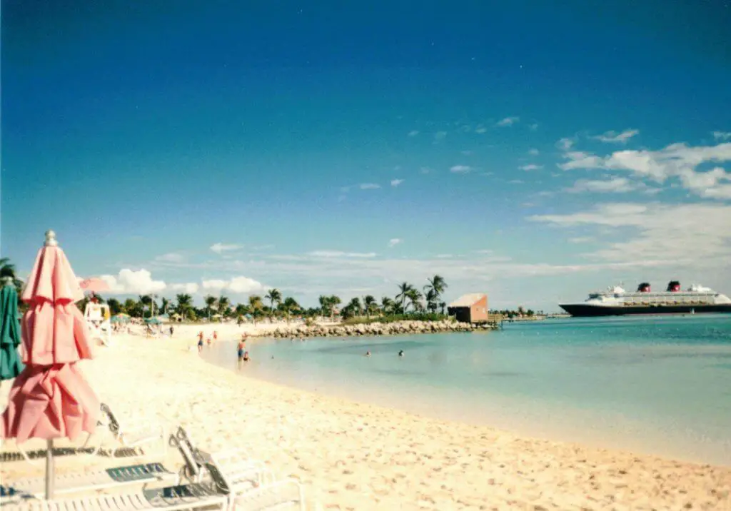 beach and cruise ship on Castaway Caye, Bahamas