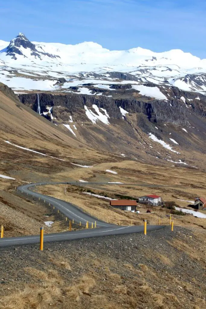 Iceland_Road_2