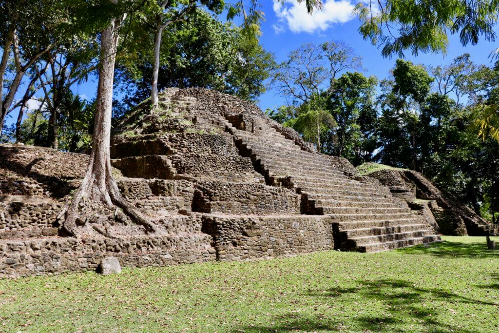 Cahal Pech ruins