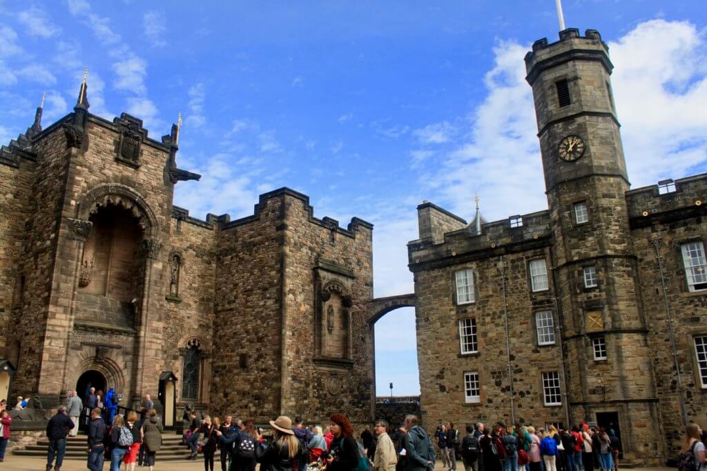 The Scottish National War Memorial and Royal Palace