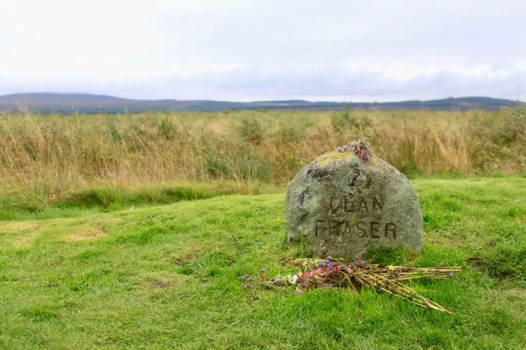 Clan Fraser gravestone with flowers