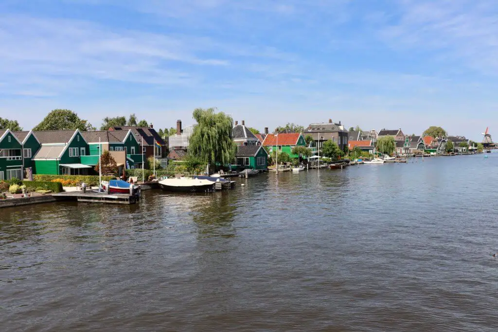 Colorful buildings along the Zaan river