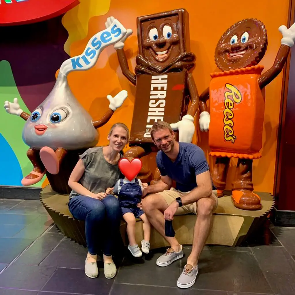 Gwen, E, and M at Hershey Chocolate World