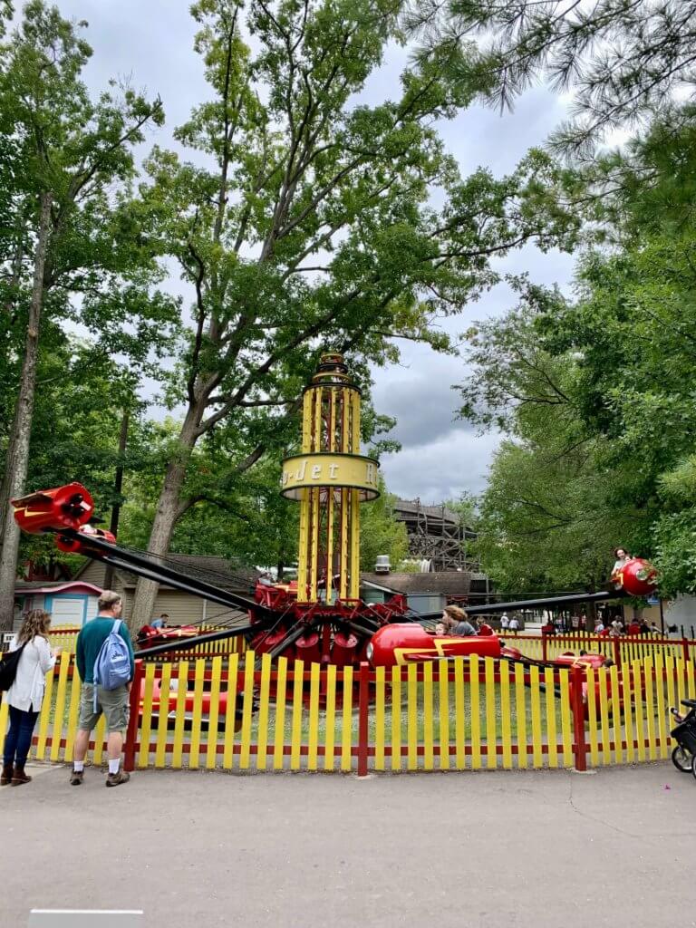 Vintage-looking jet ride at Knoebels